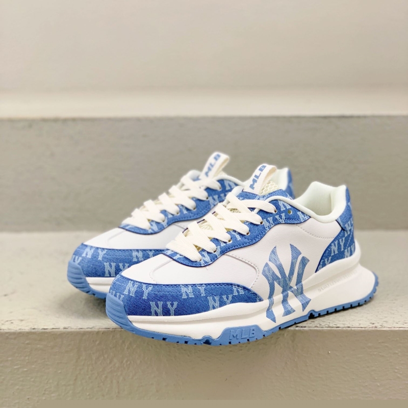 G*u*i casual shoes